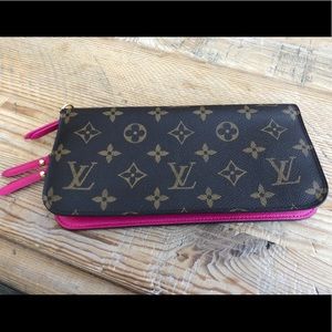 Louis Vuitton Snap Wallet with Pink Interior